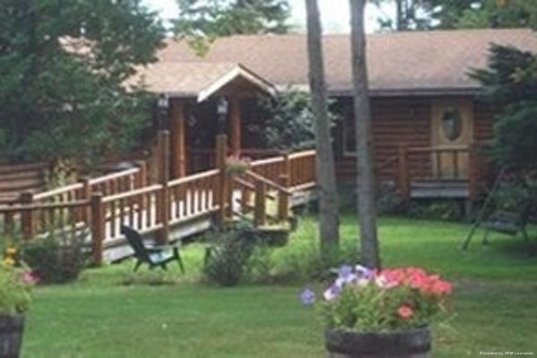 SOLBAKKEN RESORT ON SUPERIOR (Lutsen)